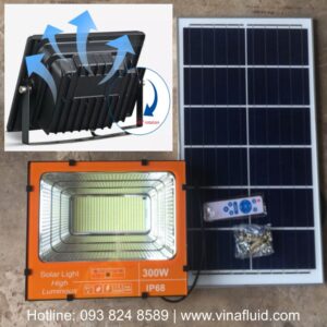 Đèn pha năng lượng mặt trời 300W chuyên dự án
